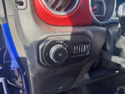 Used 2020 Jeep Wrangler Unlimited Rubicon image 13