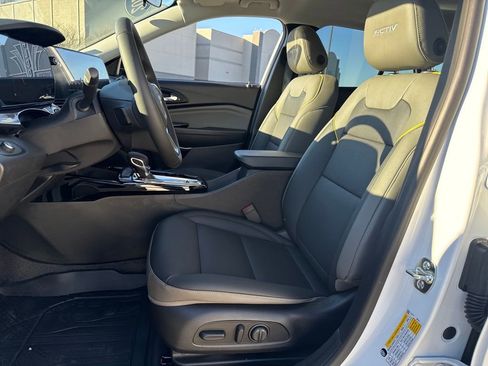 New 2026 Chevrolet Trax ACTIV w/ Driver Confidence Package image 16