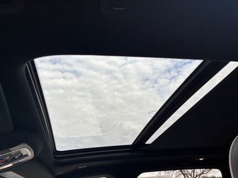 New 2026 RAM 1500 Laramie w/ Night Edition AWD/4WD image 7