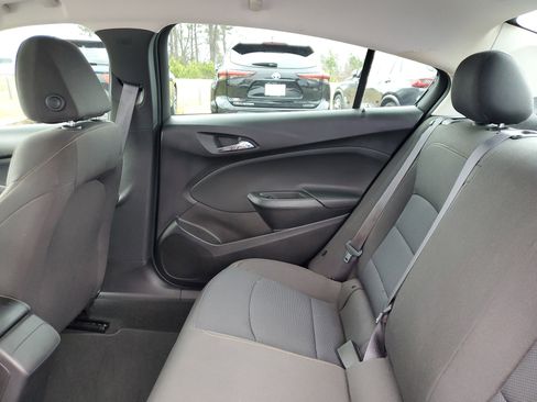 Used 2016 Chevrolet Cruze LS image 11