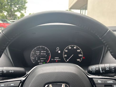 Certified 2026 Honda HR-V EX-L image 6
