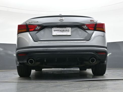 Used 2023 Nissan Altima 2.5 SR FWD image 20