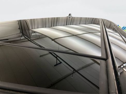 Used 2016 Land Rover Range Rover HSE image 13