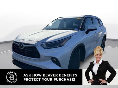 Used 2022 Toyota Highlander XLE