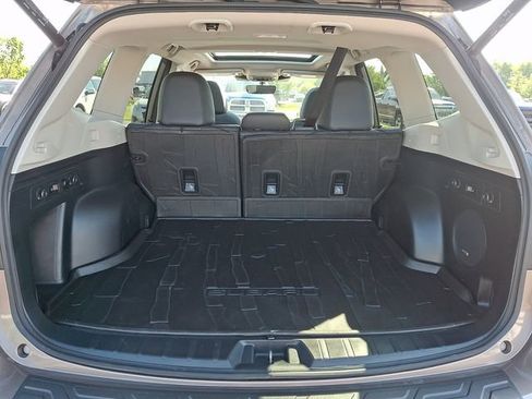 Used 2024 Subaru Forester Touring AWD/4WD image 29