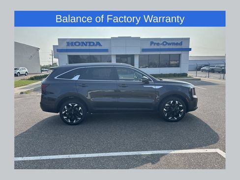 Used 2025 Kia Sorento EX w/ Panoramic Sunroof Package AWD/4WD image 1