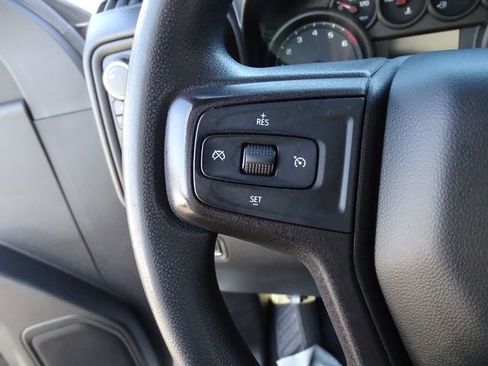 Used 2020 Chevrolet Silverado 2500 Custom w/ Custom Value Package AWD/4WD image 16