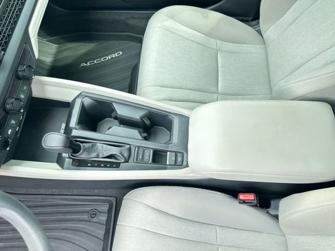 Used 2024 Honda Accord LX image 19