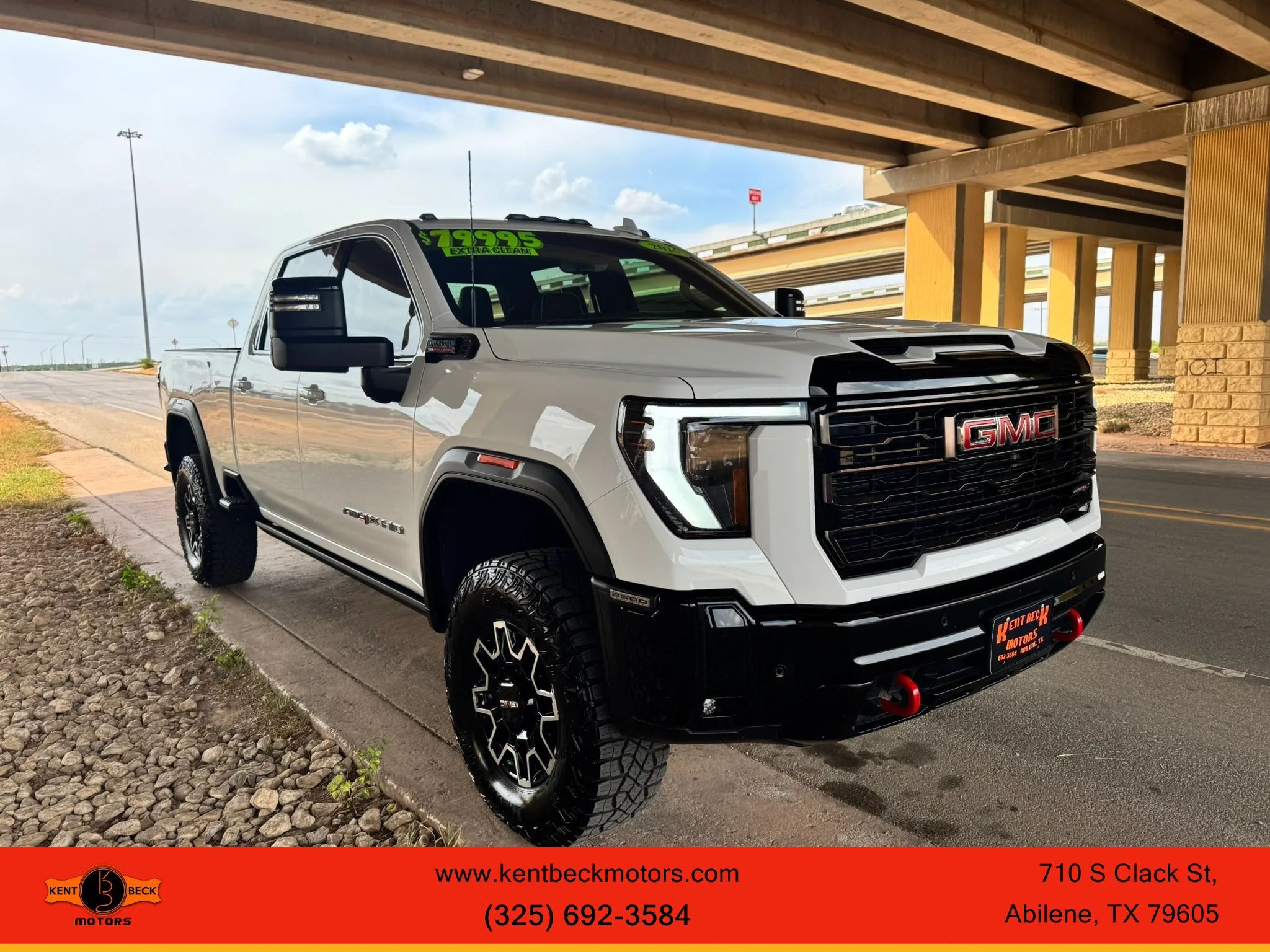 Used 2026 GMC Sierra 2500 AT4X AWD/4WD image 1