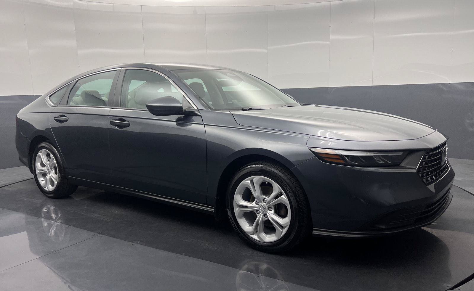 Used 2026 Honda Accord LX image 9