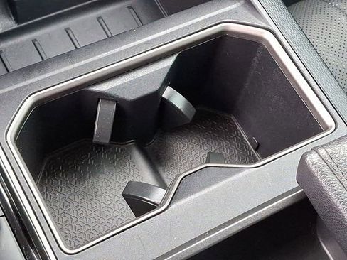 Used 2022 Toyota Tundra SR5 image 29