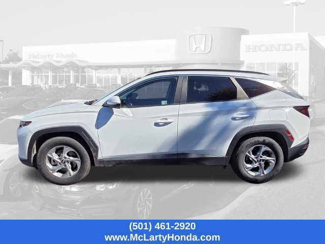 Used 2024 Hyundai Tucson SEL FWD image 2