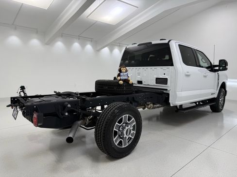 New 2025 Ford F350 Lariat w/ Snow Plow Prep Package image 7