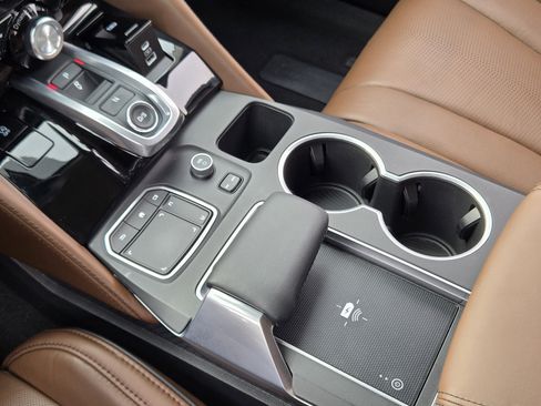 Certified 2023 Acura MDX SH-AWD w/ Advance Package image 21