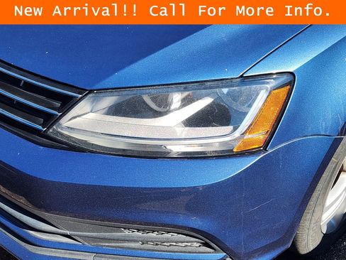 Used 2018 Volkswagen Jetta S image 4