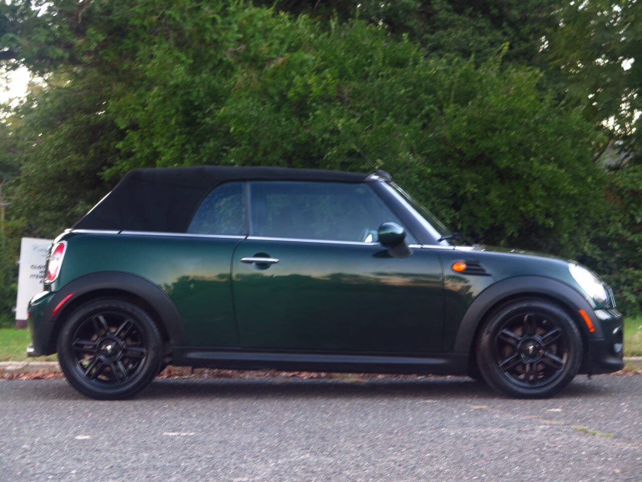 Used 2015 MINI Cooper Convertible FWD image 8