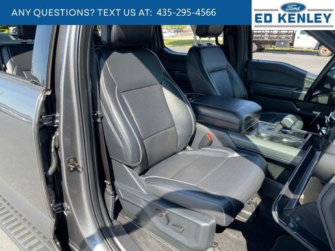 Used 2025 Ford F150 Lariat AWD/4WD image 34