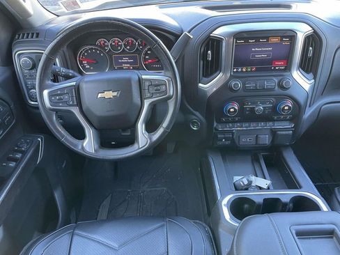 Used 2019 Chevrolet Silverado 1500 LTZ image 22