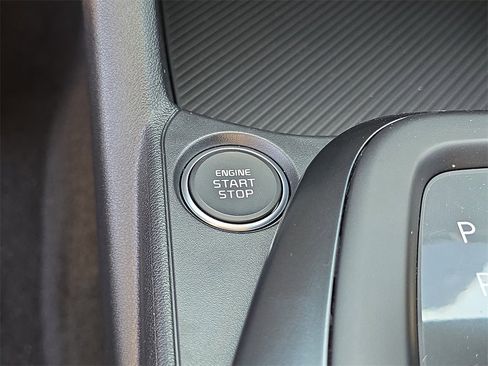 New 2025 Kia K4 LXS image 29