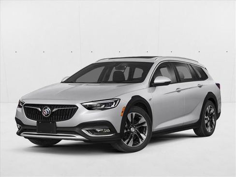 Used 2018 Buick Regal Essence w/ Driver Confidence Package #1 image 1