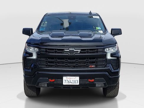 Used 2023 Chevrolet Silverado 1500 LT Trail Boss w/ Protection Package AWD/4WD image 2
