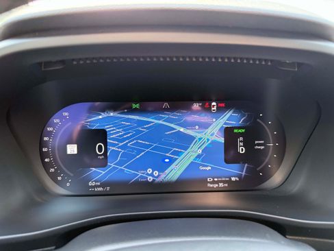 Certified 2023 Volvo C40 P8 Recharge Ultimate w/ Protection Package Premier AWD/4WD image 17