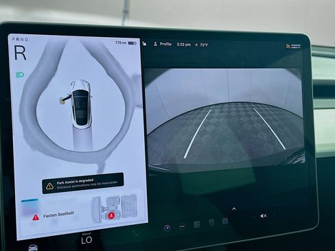 Used 2023 Tesla Model 3 Standard Range image 21