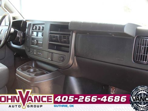Used 2017 Chevrolet Express 2500 LT w/ LT Preferred Equipment Group image 15