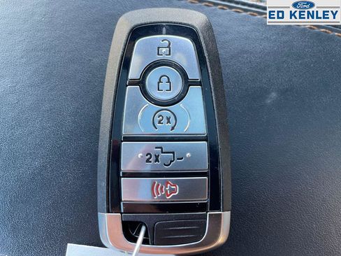 Used 2024 Ford F350 Platinum image 13