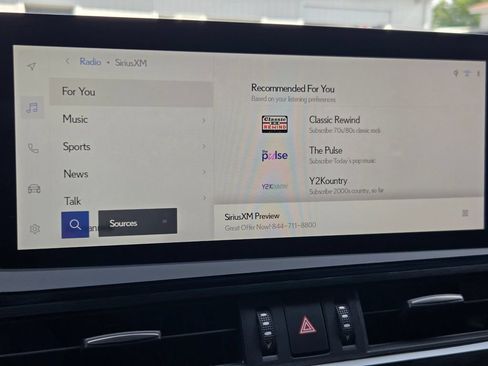 Used 2025 Lexus ES 350 F Sport FWD image 5
