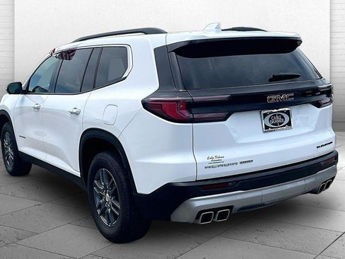 Used 2025 GMC Acadia Elevation AWD/4WD image 11