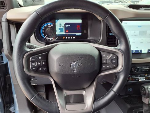Used 2024 Ford Bronco Wildtrak AWD/4WD image 15