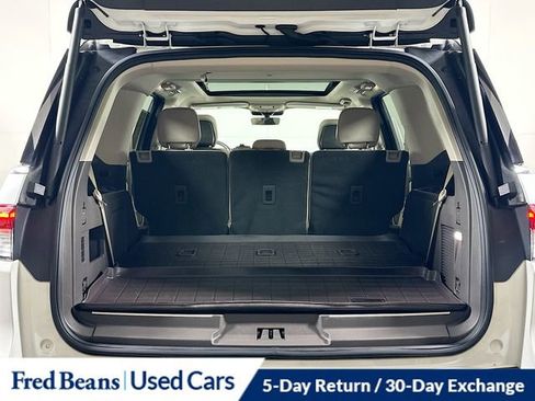 Certified 2024 Lincoln Navigator Premiere image 29