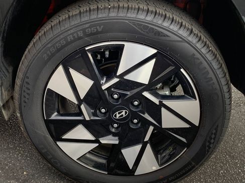 Used 2025 Hyundai Kona SEL image 30