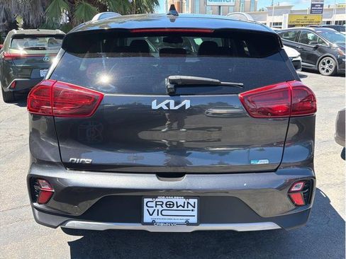 Used 2022 Kia Niro EX FWD image 20