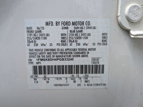 Used 2023 Ford Explorer XLT w/ Equipment Group 202A AWD/4WD image 24