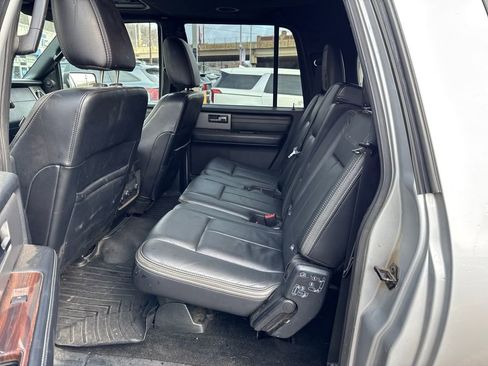 Used 2017 Ford Expedition Max Platinum image 25