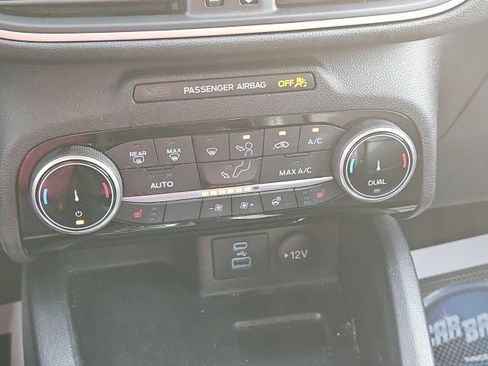 Used 2022 Ford Escape SEL FWD image 27