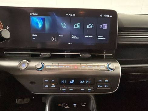 Used 2024 Hyundai Kona SEL FWD image 26