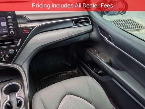Certified 2023 Toyota Camry LE FWD image 17