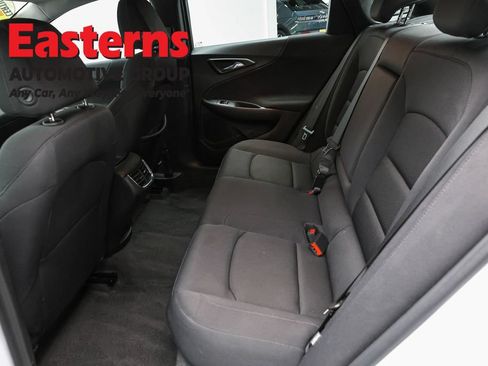 Used 2024 Chevrolet Malibu LT FWD image 21