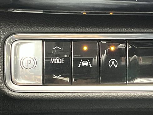 Certified 2024 Buick Envision Sport Touring image 19