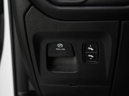 Used 2023 RAM 1500 Limited image 25