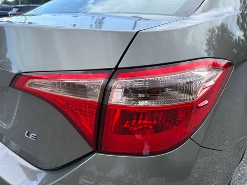 Used 2019 Toyota Corolla LE FWD image 9