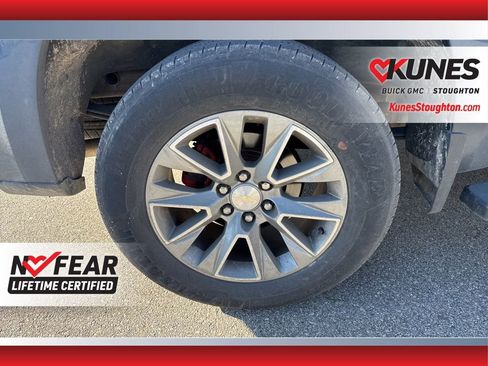 Used 2019 Chevrolet Silverado 1500 High Country image 13