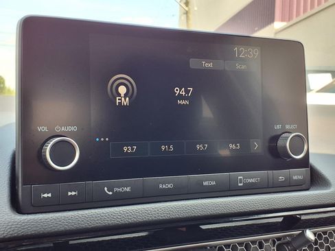 Used 2025 Honda Civic LX image 10