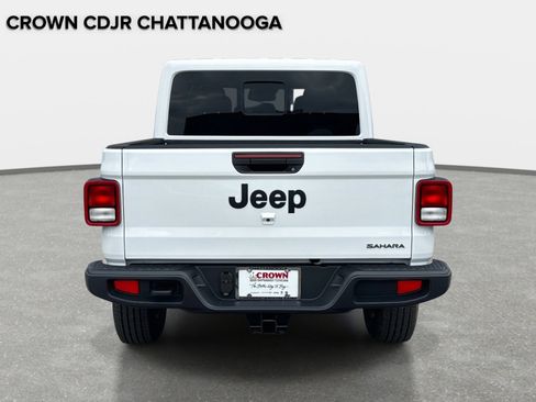 New 2026 Jeep Gladiator Sport image 5