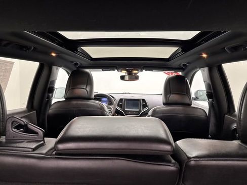 Certified 2021 Jeep Cherokee Latitude Lux 80th Anniv w/ Quick Order Package 26U 80TH image 9