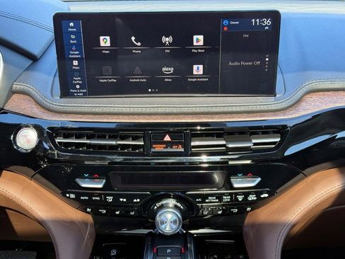 Certified 2026 Acura MDX SH-AWD w/ Advance Package image 10
