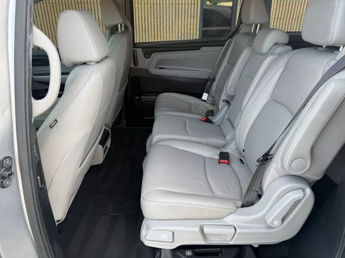 Used 2022 Honda Odyssey EX-L image 17